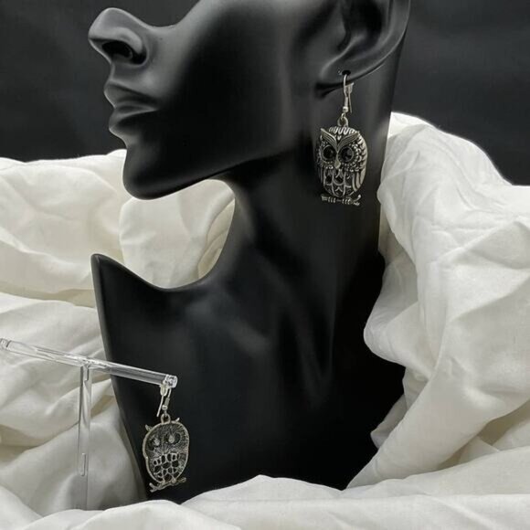 Silver Toned Owl Black Cabochon Eyes Earrings - Picture 3 of 6